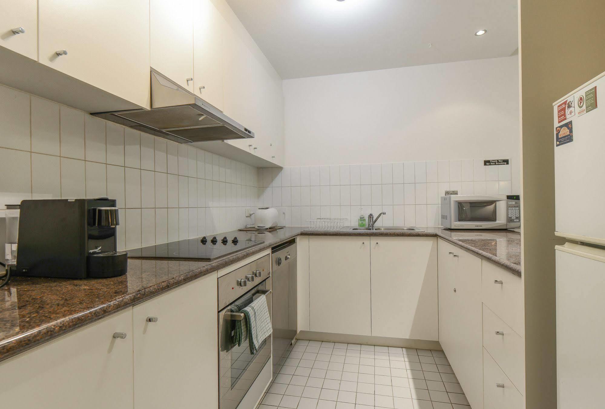 Mayford - Long Stay Rates, Pool, Gym, Parking เมลเบิร์น ภายนอก รูปภาพ